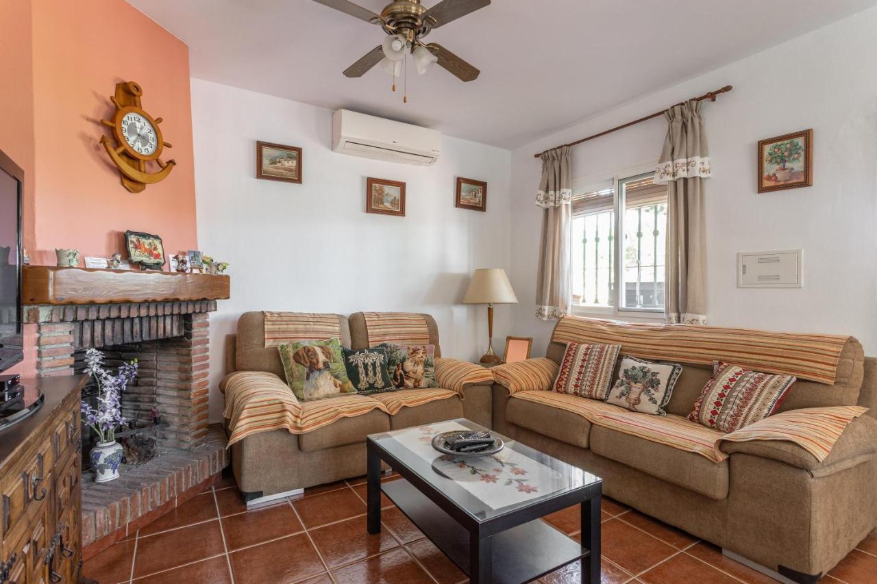 הוילה נרחה Casita Puente Viejo מראה חיצוני תמונה